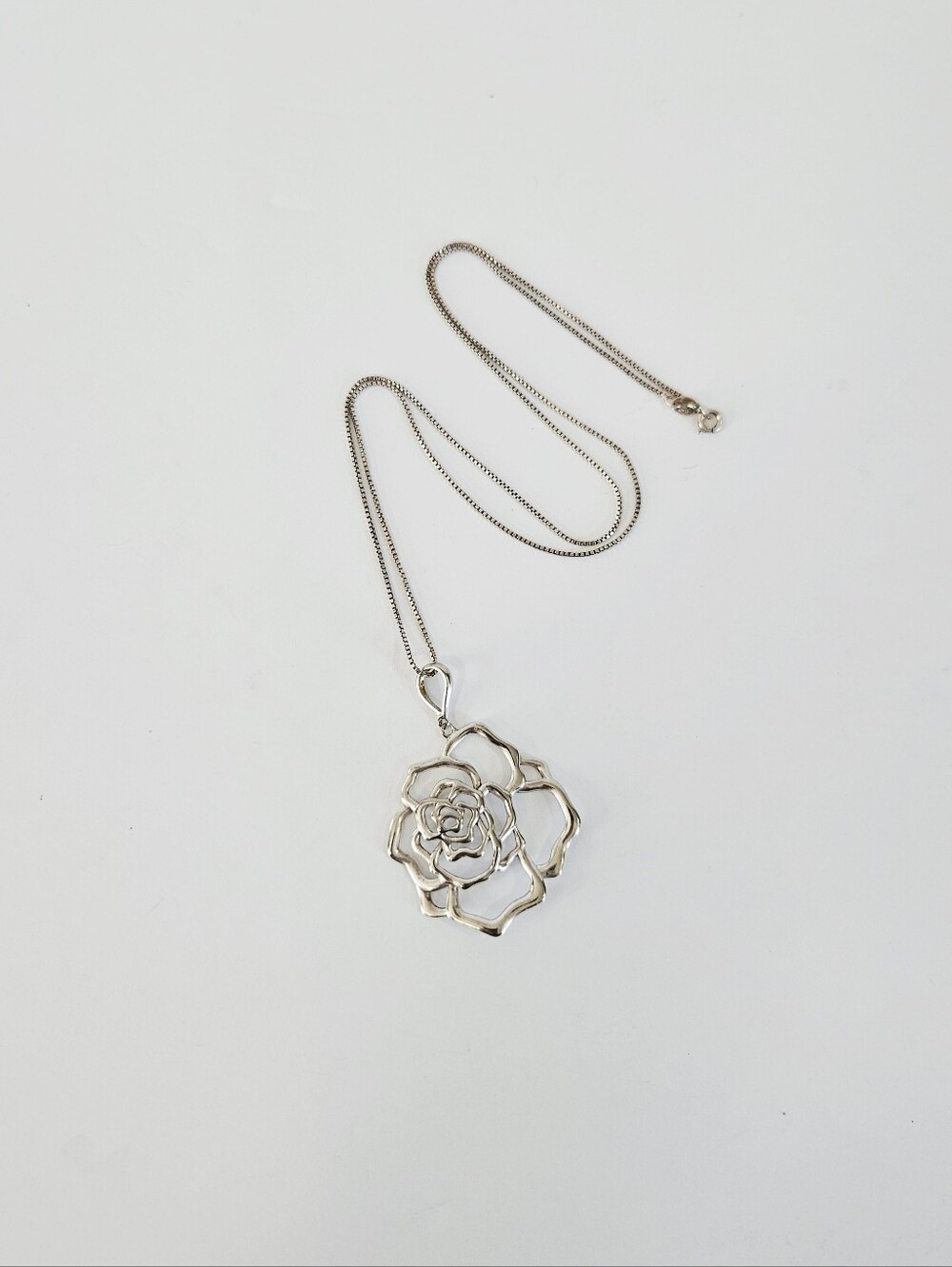 Vintage Jacmel Mauritius JCM Sterling Silver 925 Openwork Rose Pendant Necklace
